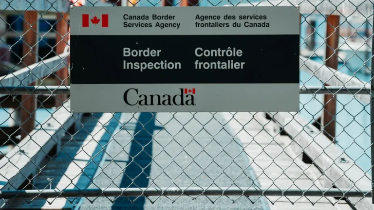 Can U.S. Citizens Travel to Canada with an Enhanced Driver’s License?