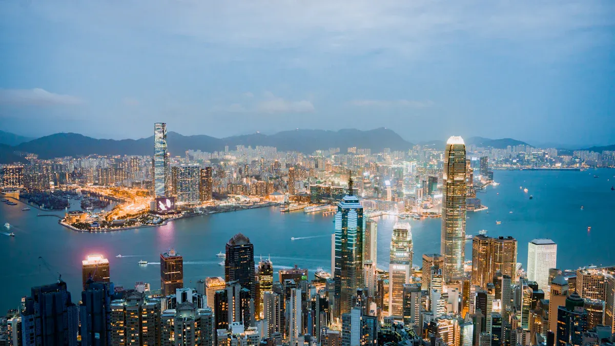 Hong Kong Tourism: What to Expect