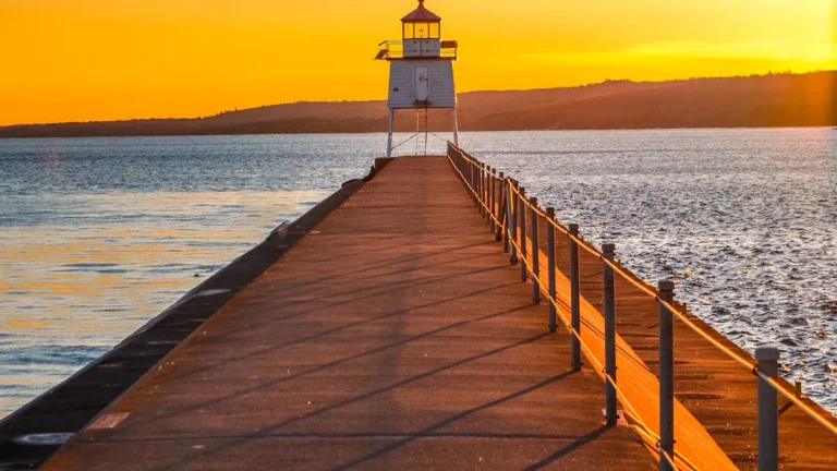 Places to Stay in Fairhope, AL: Scenic Retreats in Alabama’s Coastal Paradise