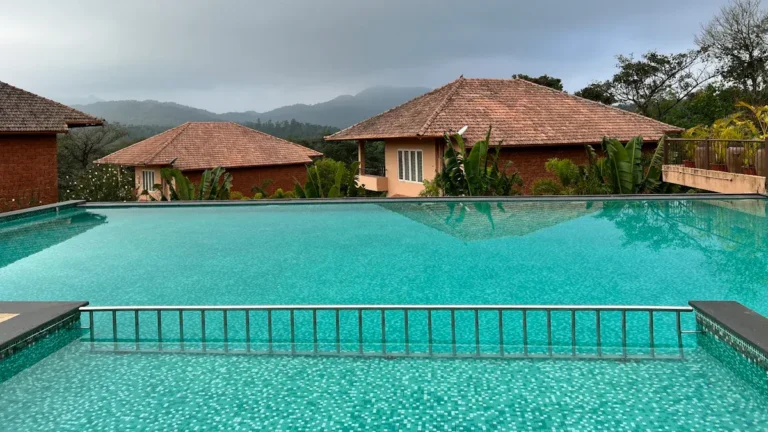 Cabins with Pools in Ohio: Cozy Stays with Private Pools for Relaxing Getaways