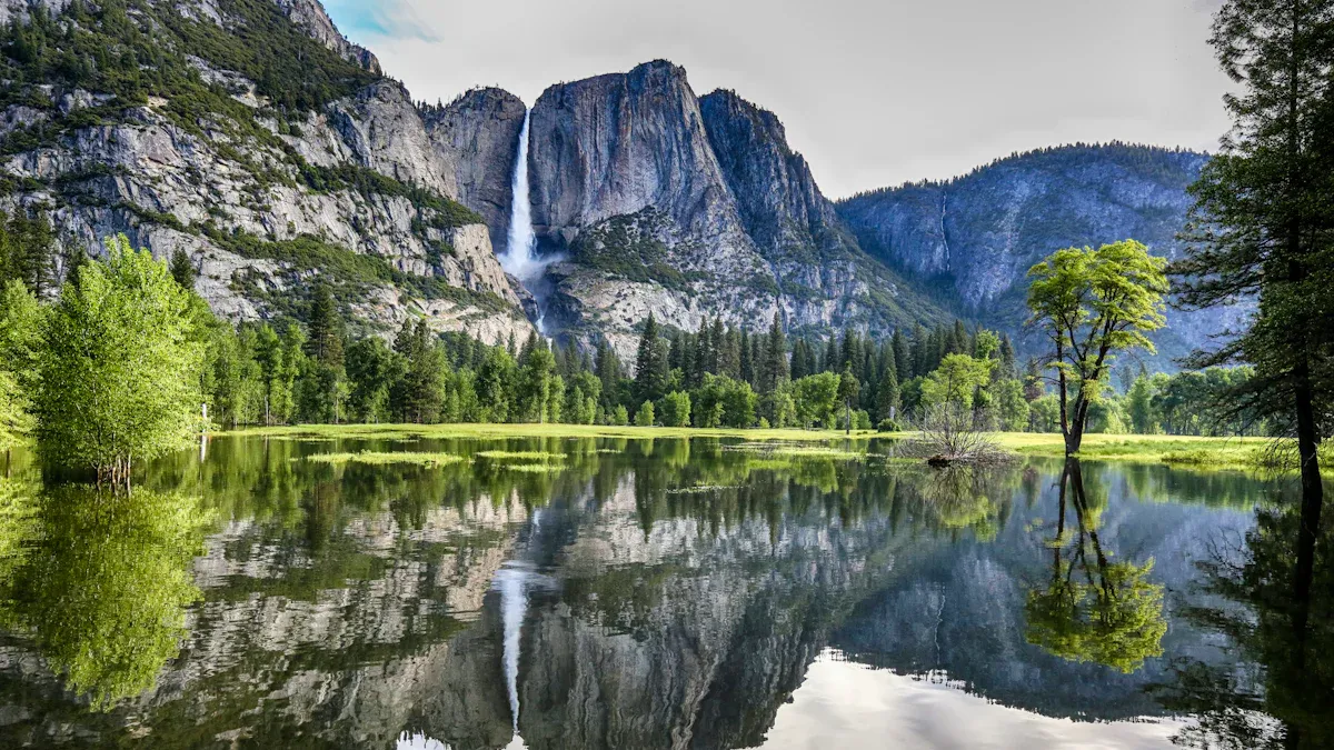Best US National Parks for Warm Weather