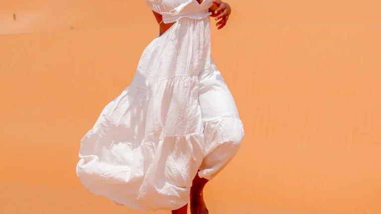 What to Wear in Dubai: Ultimate Packing & Outfit Guide