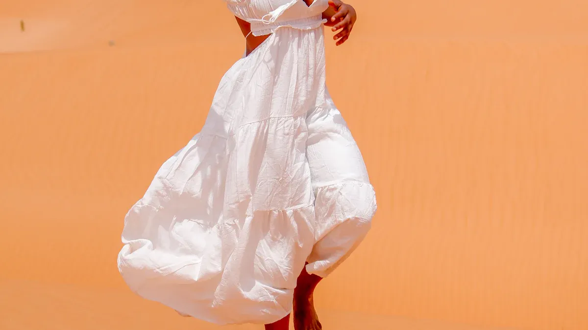 What to Wear in Dubai: Ultimate Packing & Outfit Guide